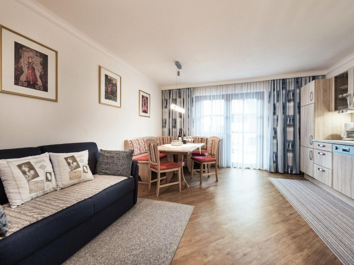 Apartment In Bad Hofgastein With Sauna Екстер'єр фото